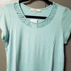 NEW Cleo Petite Lace Cap Sleeve Top